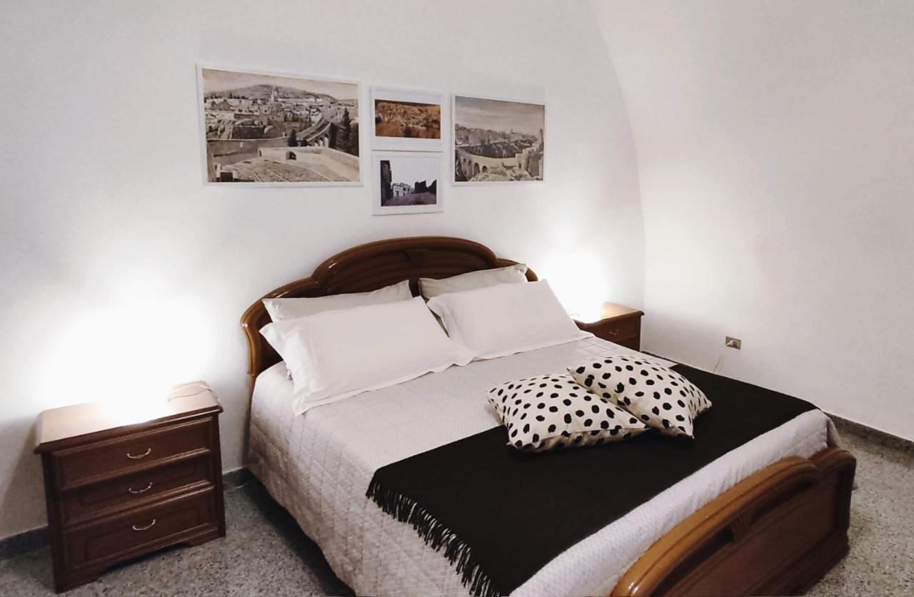 B&B Sotto L'Arco Гравіна-ін-Пулья Екстер'єр фото